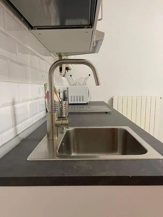 1-Tourist House Bologna-Cefalonia - Self Check-In Bologna