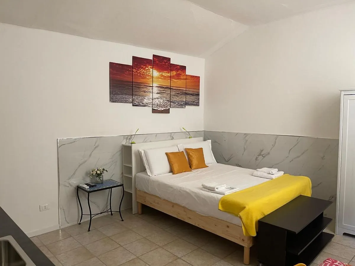 Apartment 1-Tourist House Bologna-Cefalonia - Self Check-In Italy